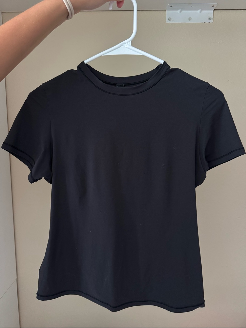 SKIMS Fits Everybody T-Shirt
